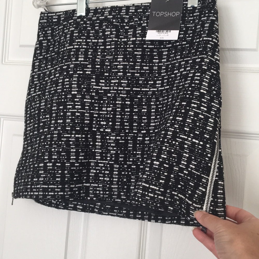 NWT Topshop mini skirt black white lined skirt